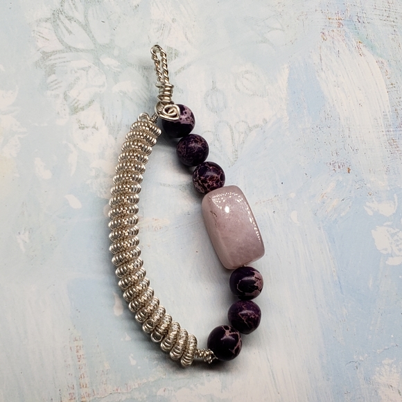 Wire wrapped pendant - Picture 3 of 6